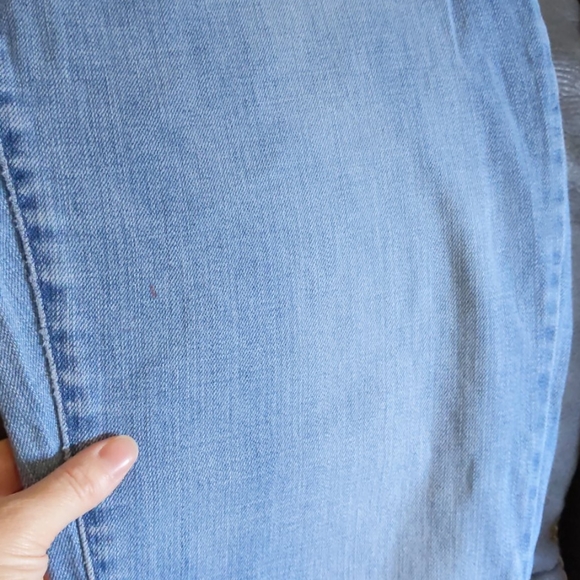 Levis Jeans - Picture 6 of 6